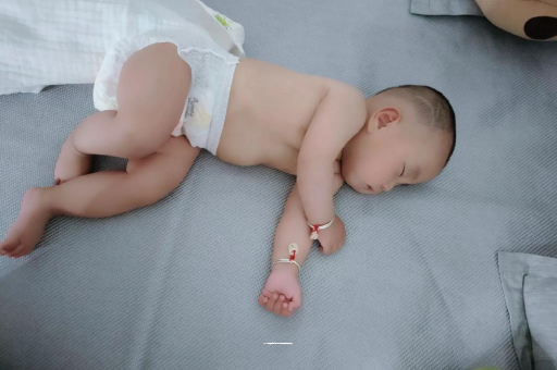 德州宝宝口水多怎么回事